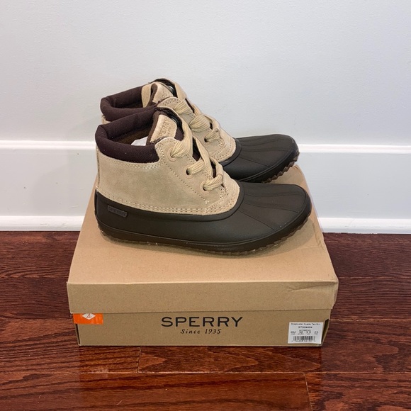 NWT Women's Breakwater Suede Duck Boot* - Picture 4 of 6